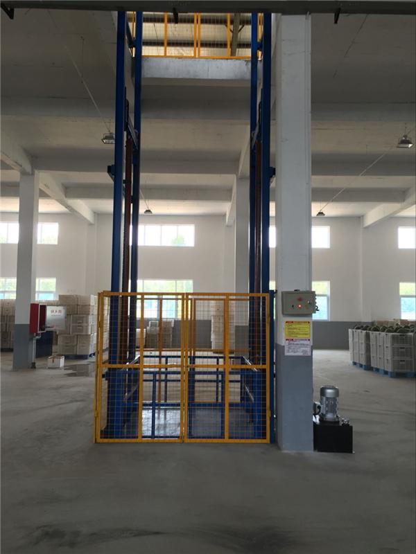 升降貨梯 導(dǎo)軌式升降貨梯的特色之處有哪些?